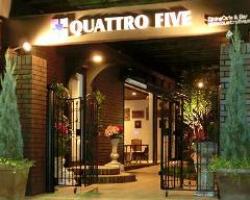 Dining Cafe&Bar QUATTRO FIVE